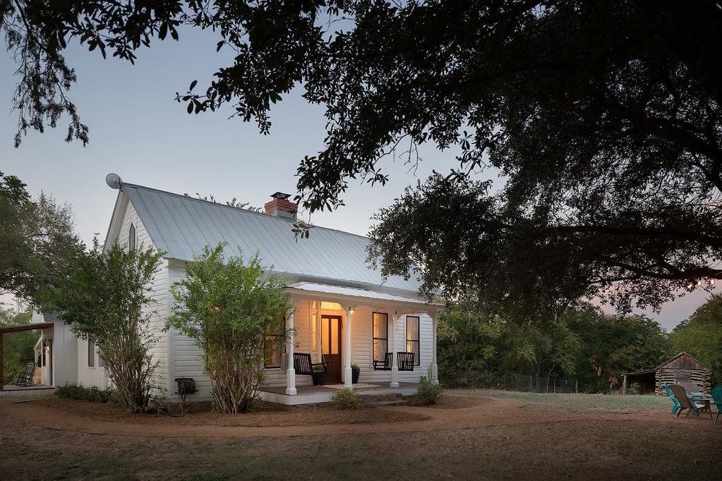 Mustard Seed B&B On The Llano Екстер'єр фото