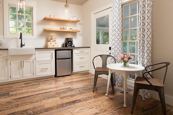 Mustard Seed B&B On The Llano Екстер'єр фото